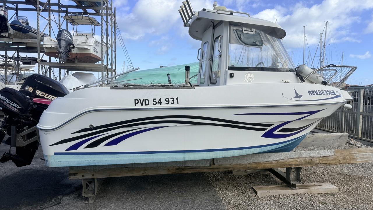 QUICKSILVER QUICKSILVER 500 PILOTHOUSE