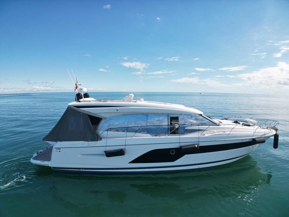 PRESTIGE PRESTIGE 590 S