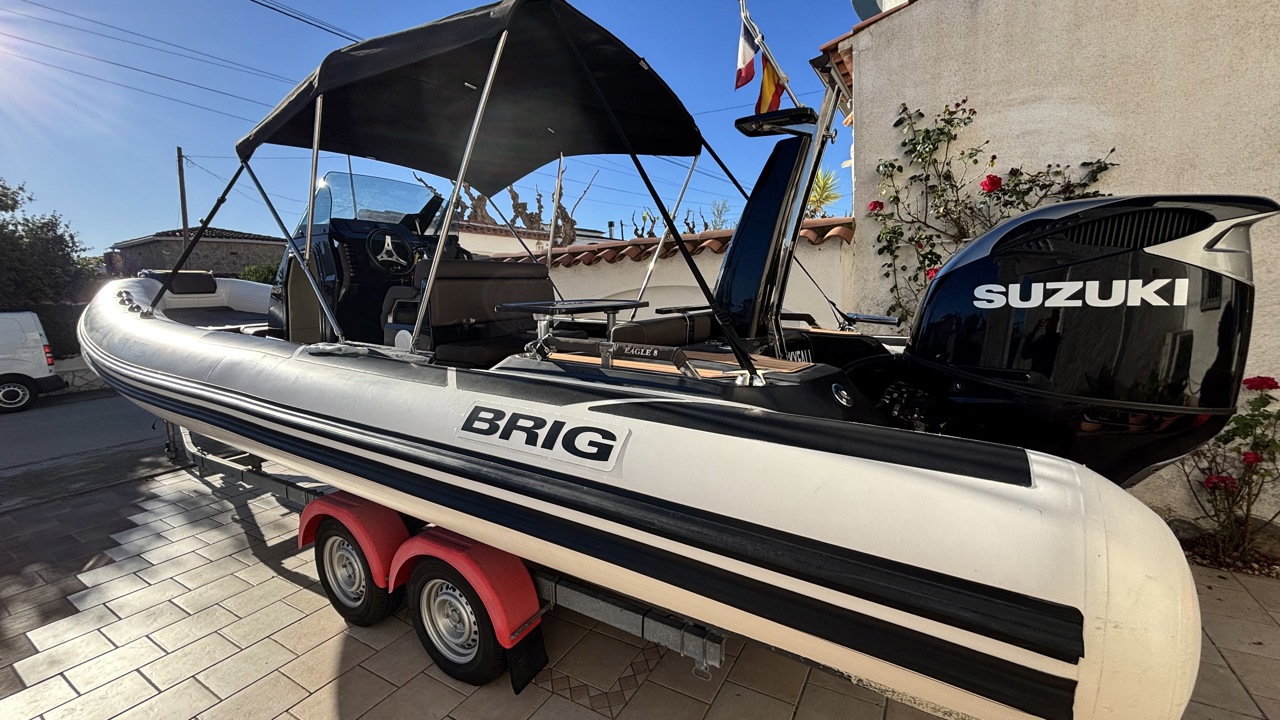BRIG Eagle 8