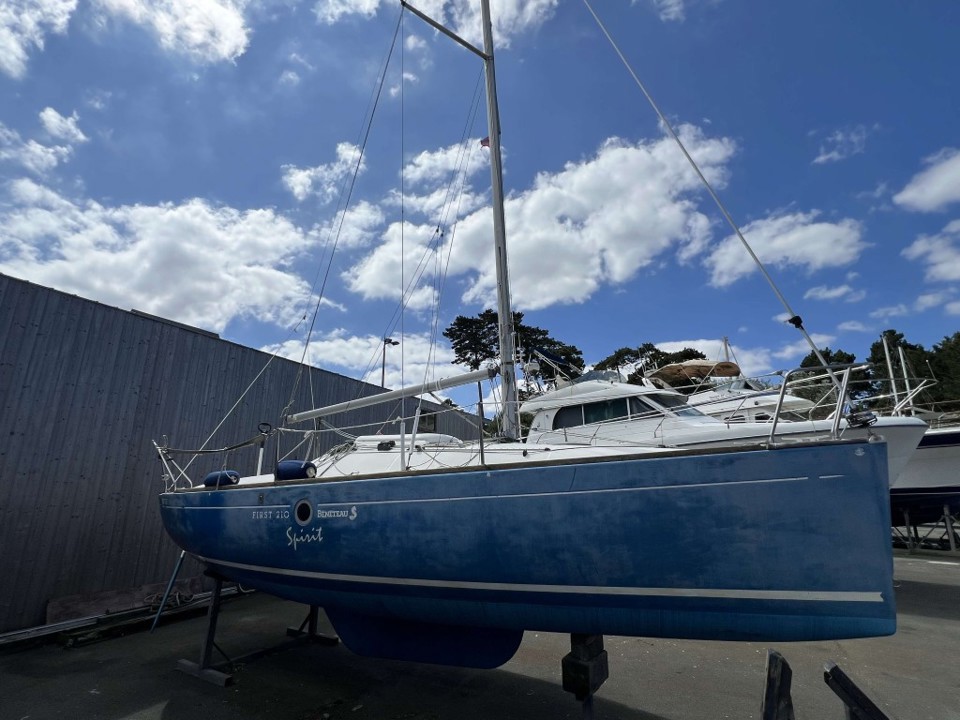 beneteau