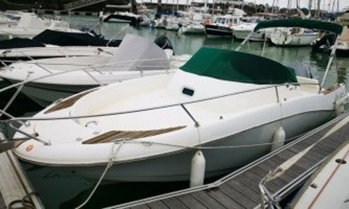 jeanneau cap camarat 755 wa