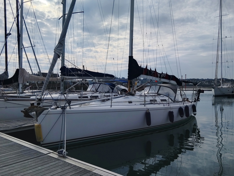 JBOATS J133