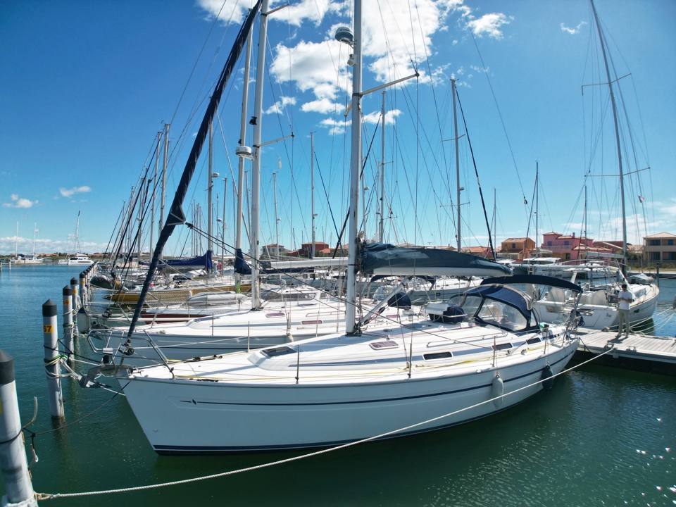 BAVARIA 38