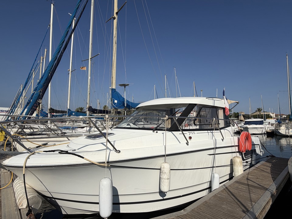 JEANNEAU MERRY FISHER 755