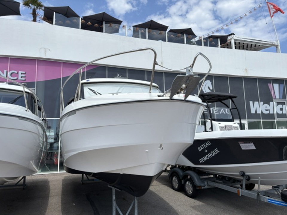 beneteau