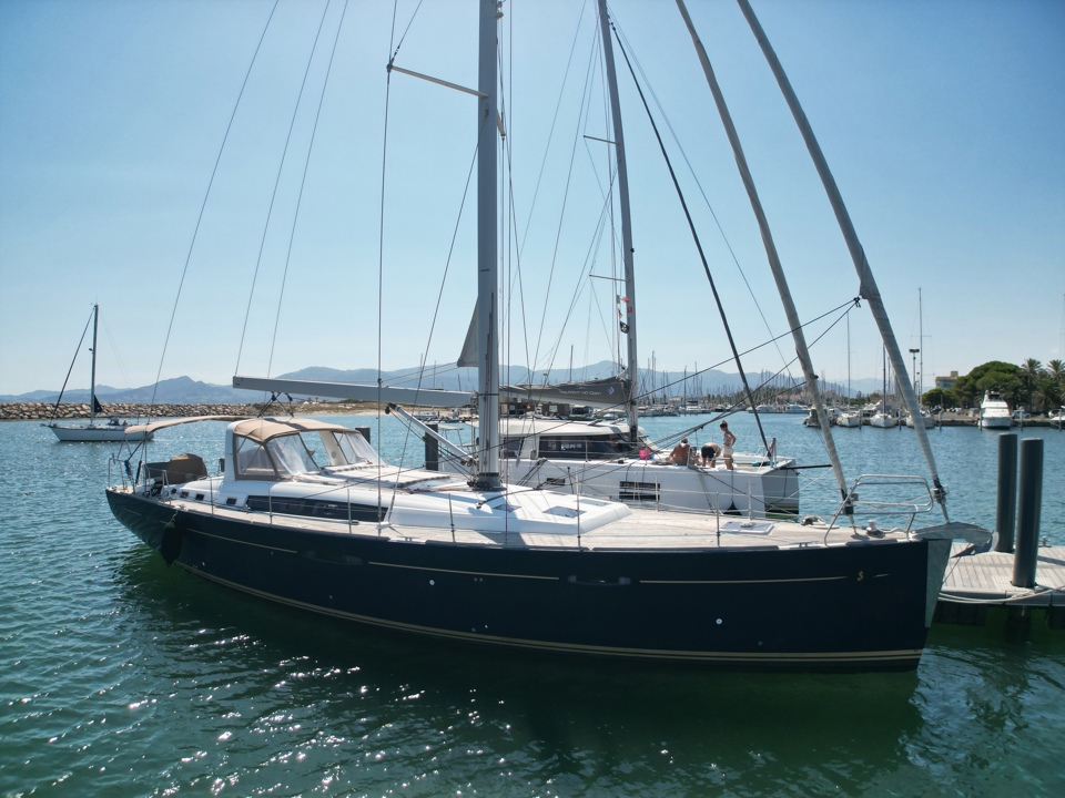 BENETEAU Oceanis 58
