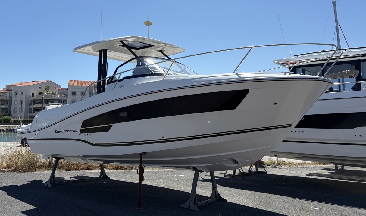 JEANNEAU CAP CAMARAT 9.0 WA-2