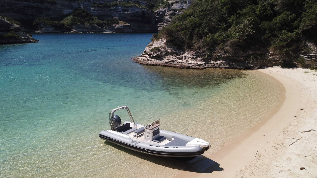 joker boat