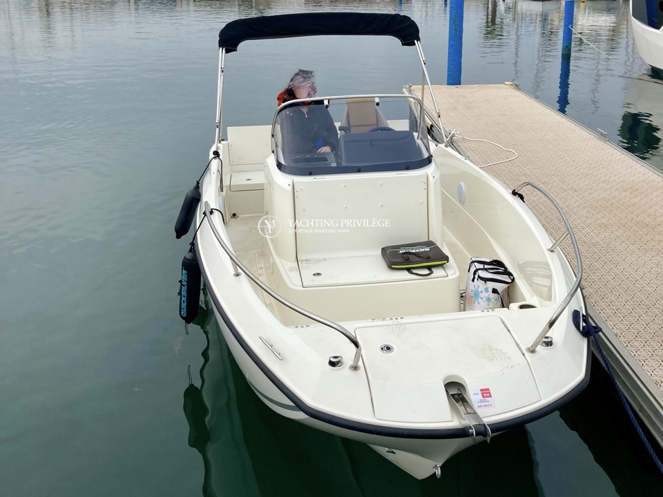 Quicksilver 605 Open