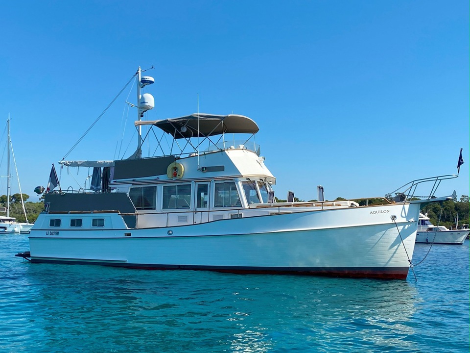GRAND BANKS MY 42