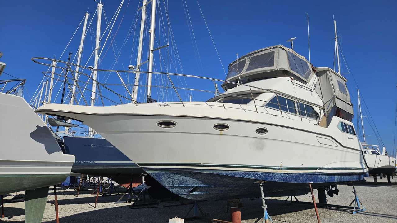 cruisers yachts
