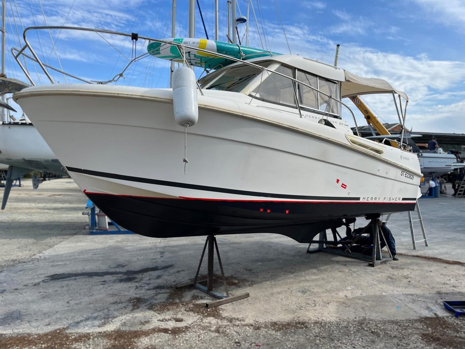 JEANNEAU Merry Fisher 655