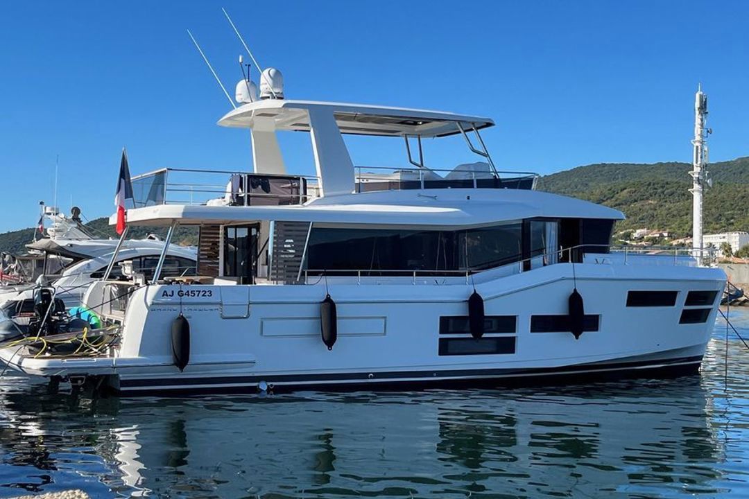 BENETEAU GRAND TRAWLER 62