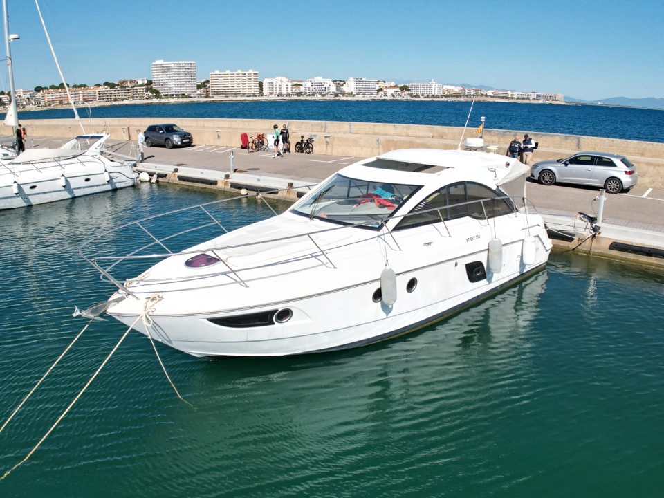 BENETEAU GRAN TURISMO 38