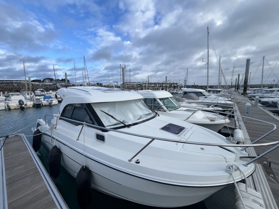 beneteau
