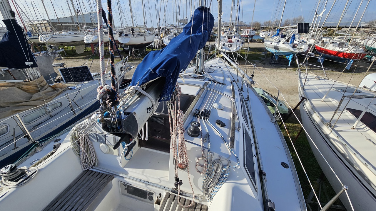 JEANNEAU SUN RISE 35