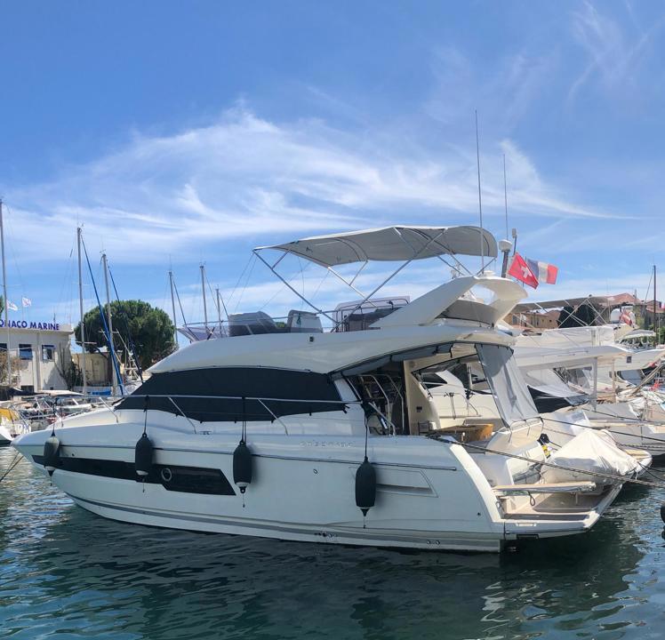 PRESTIGE 460 FLY