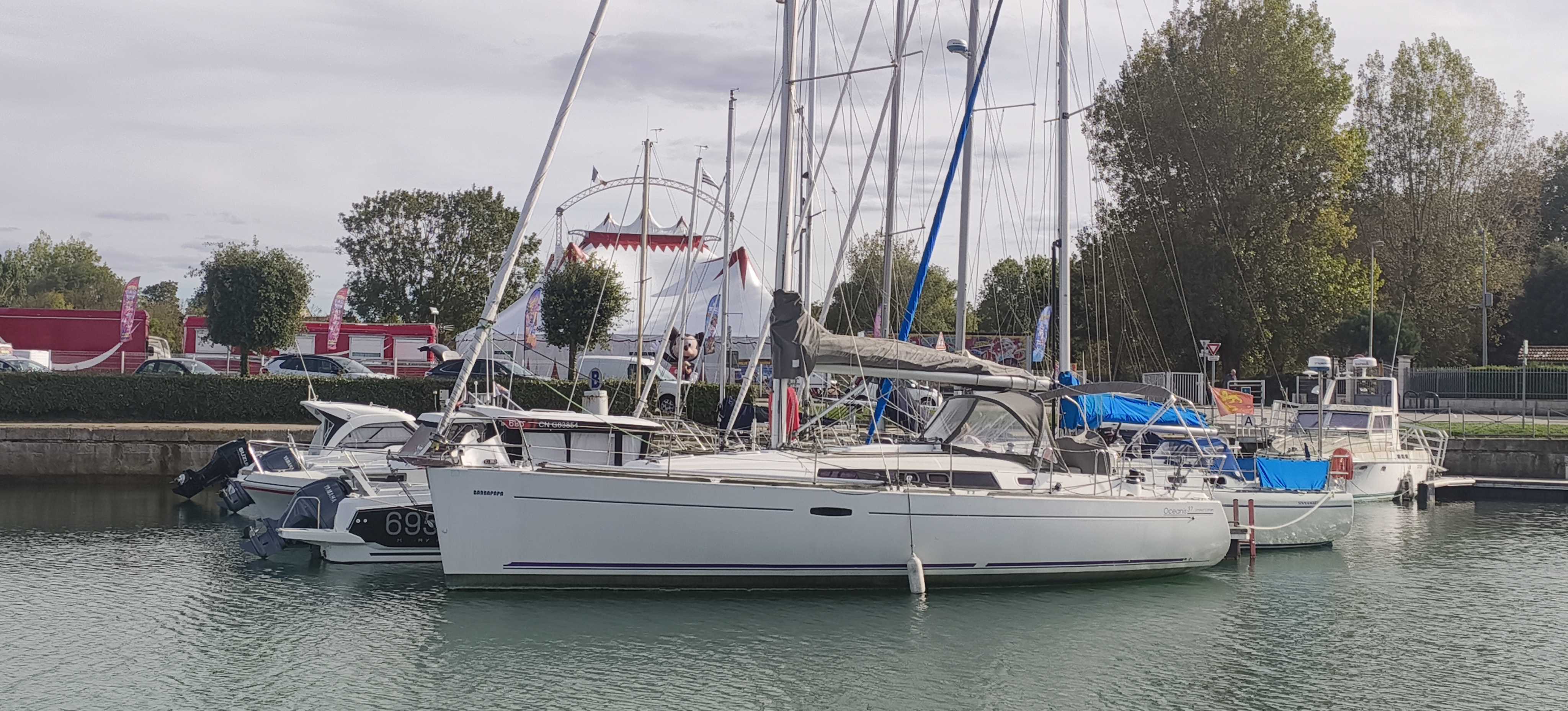 BENETEAU oceanis 37 edition limited
