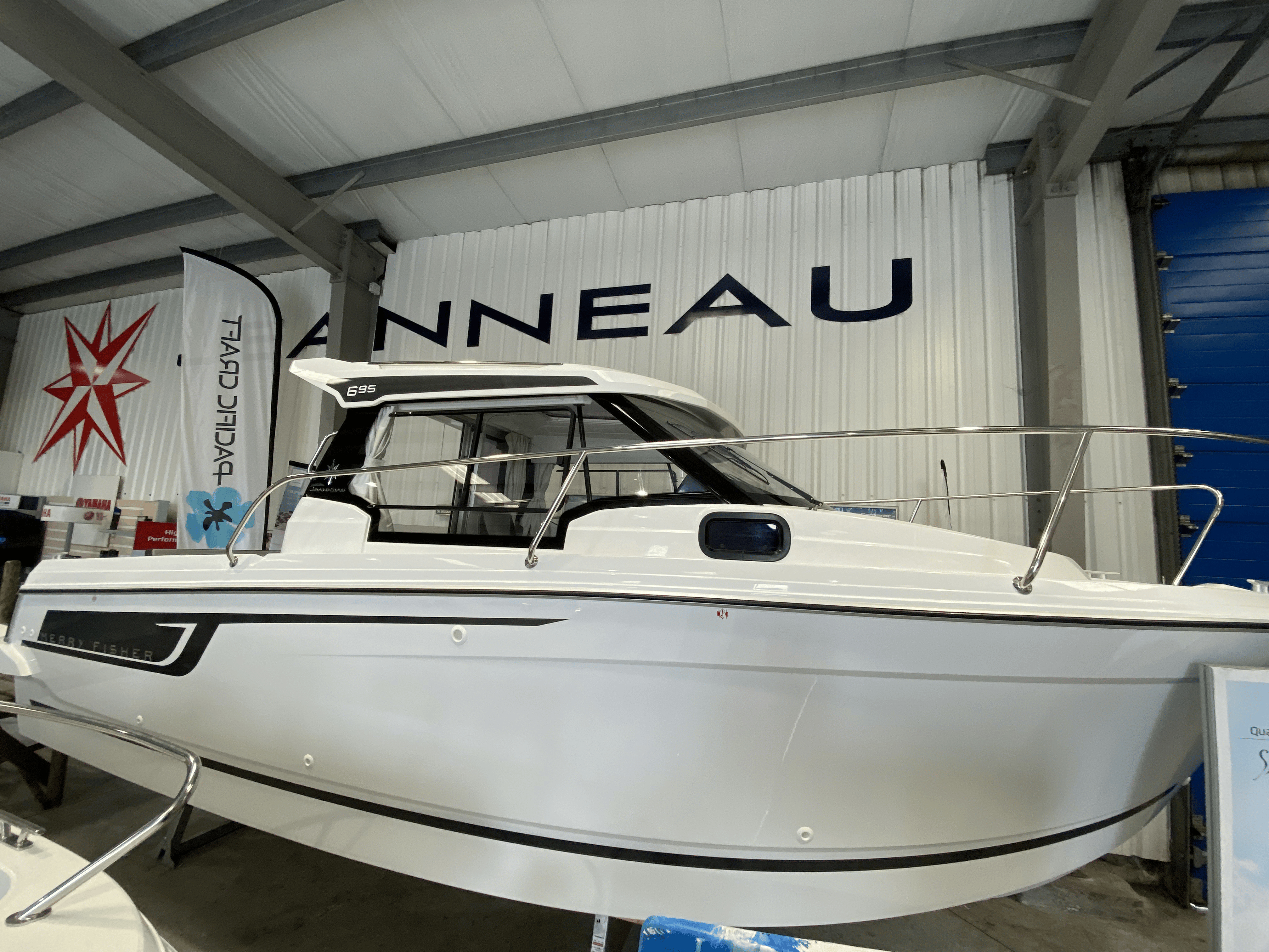 JEANNEAU MERRY FISHER 695 Serie 2