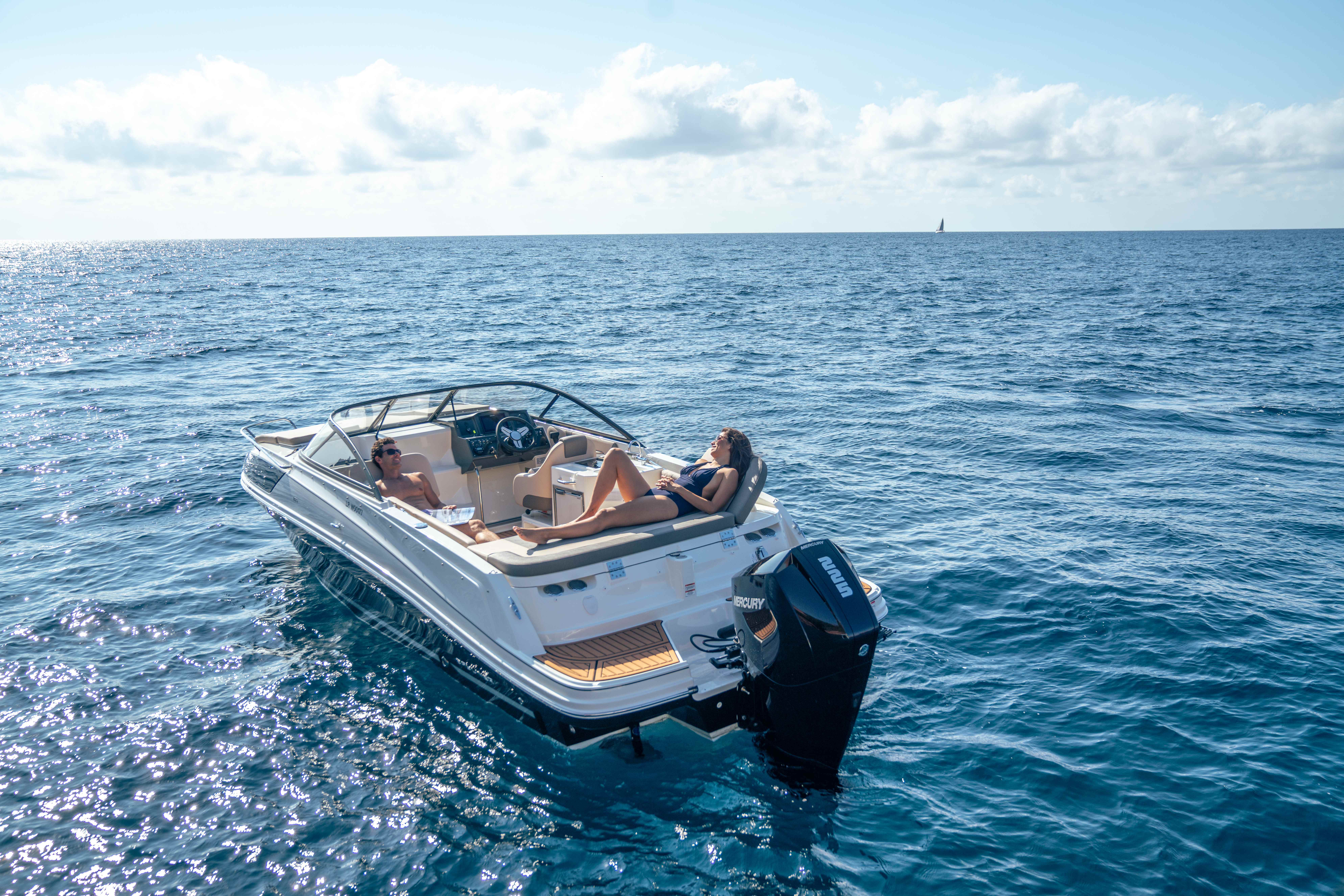 BAYLINER VR6 CUDDY OB