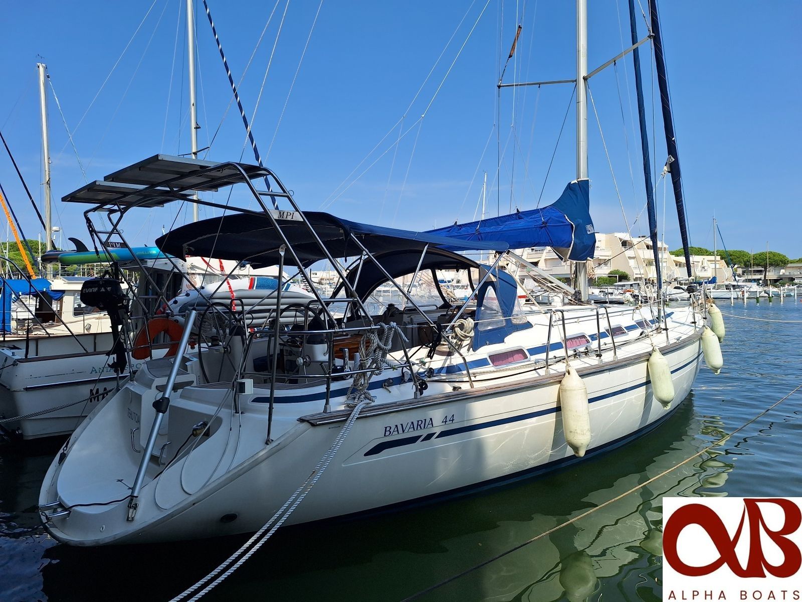 BAVARIA 44
