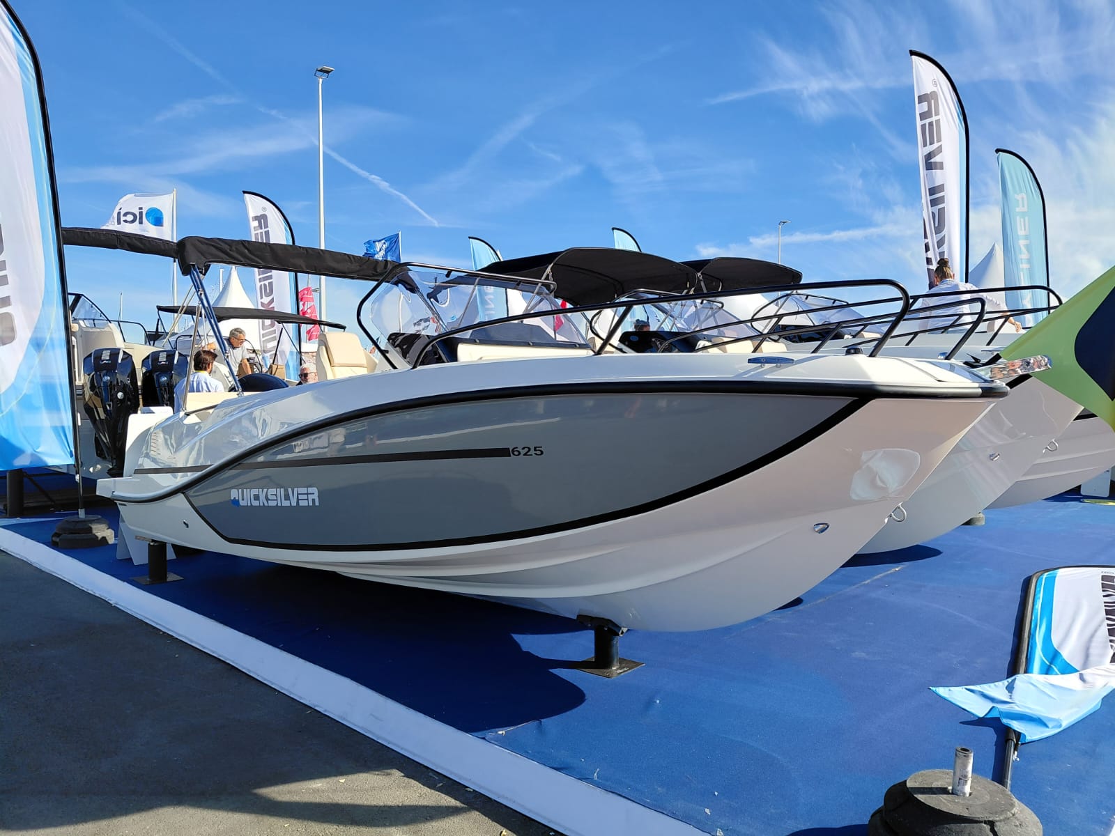QUICKSILVER 625 OPEN