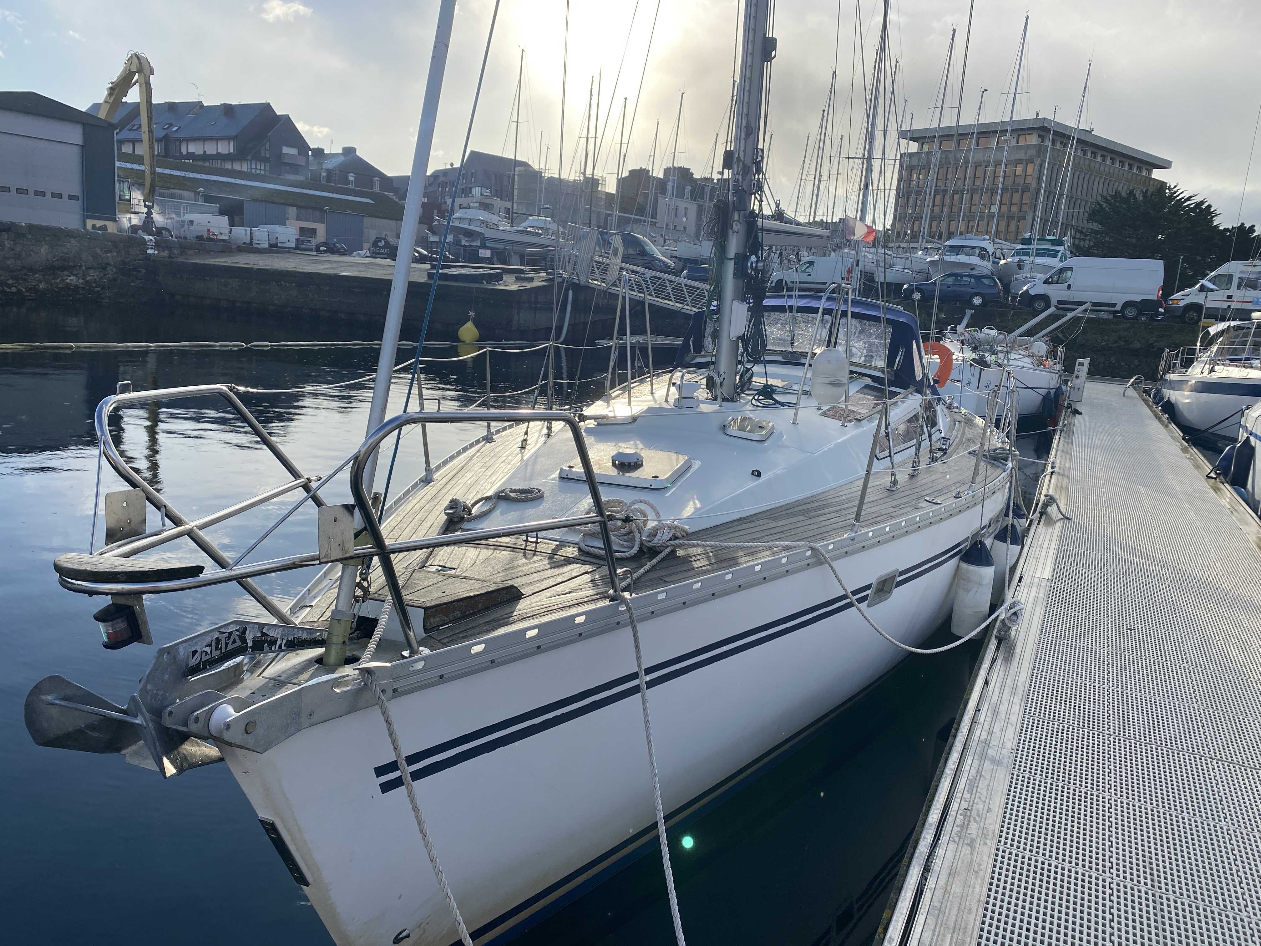 Jeanneau VOYAGE 12.50