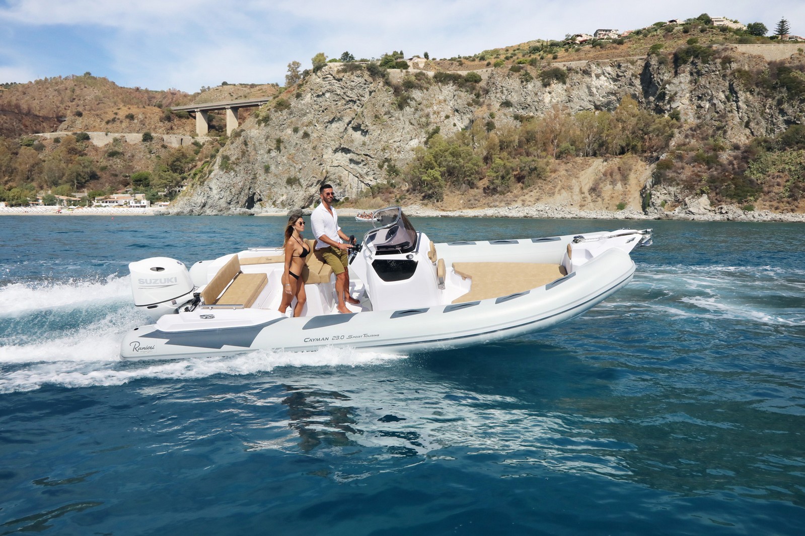 RANIERI Cayman 23 Sport Touring
