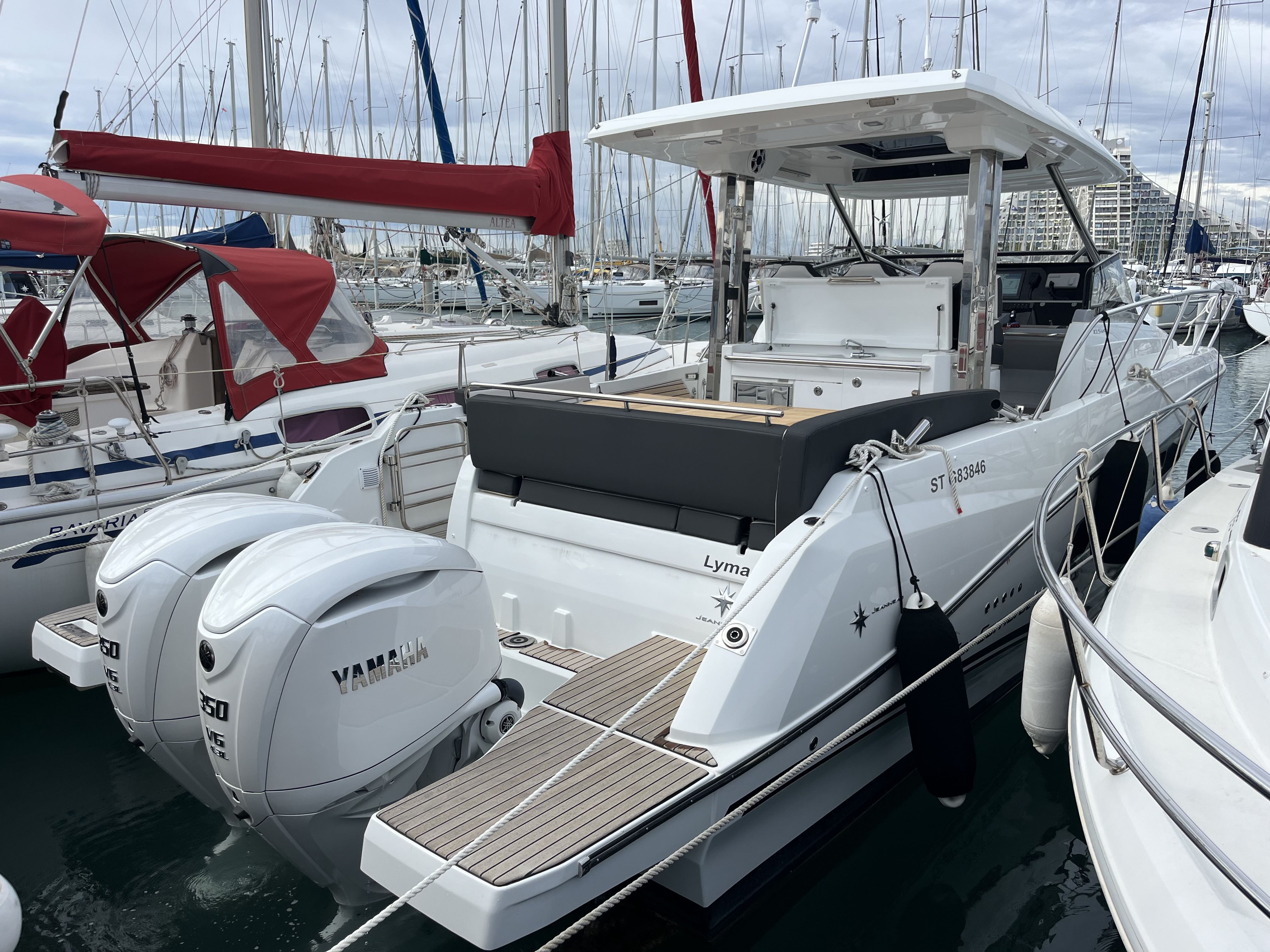 JEANNEAU CAP CAMARAT 10.5 WA S2