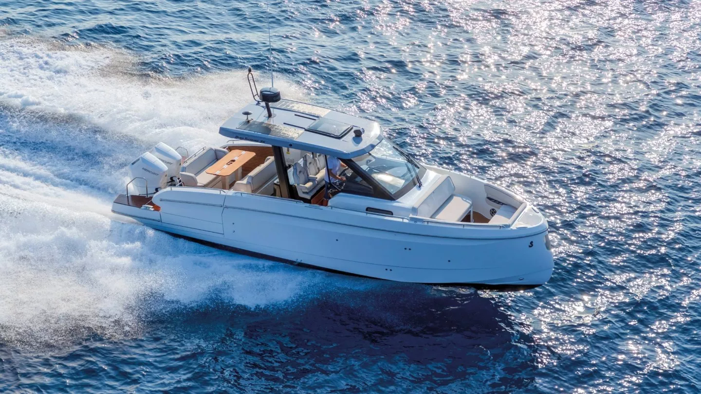 BENETEAU GRAN TURISMO 35 NEW