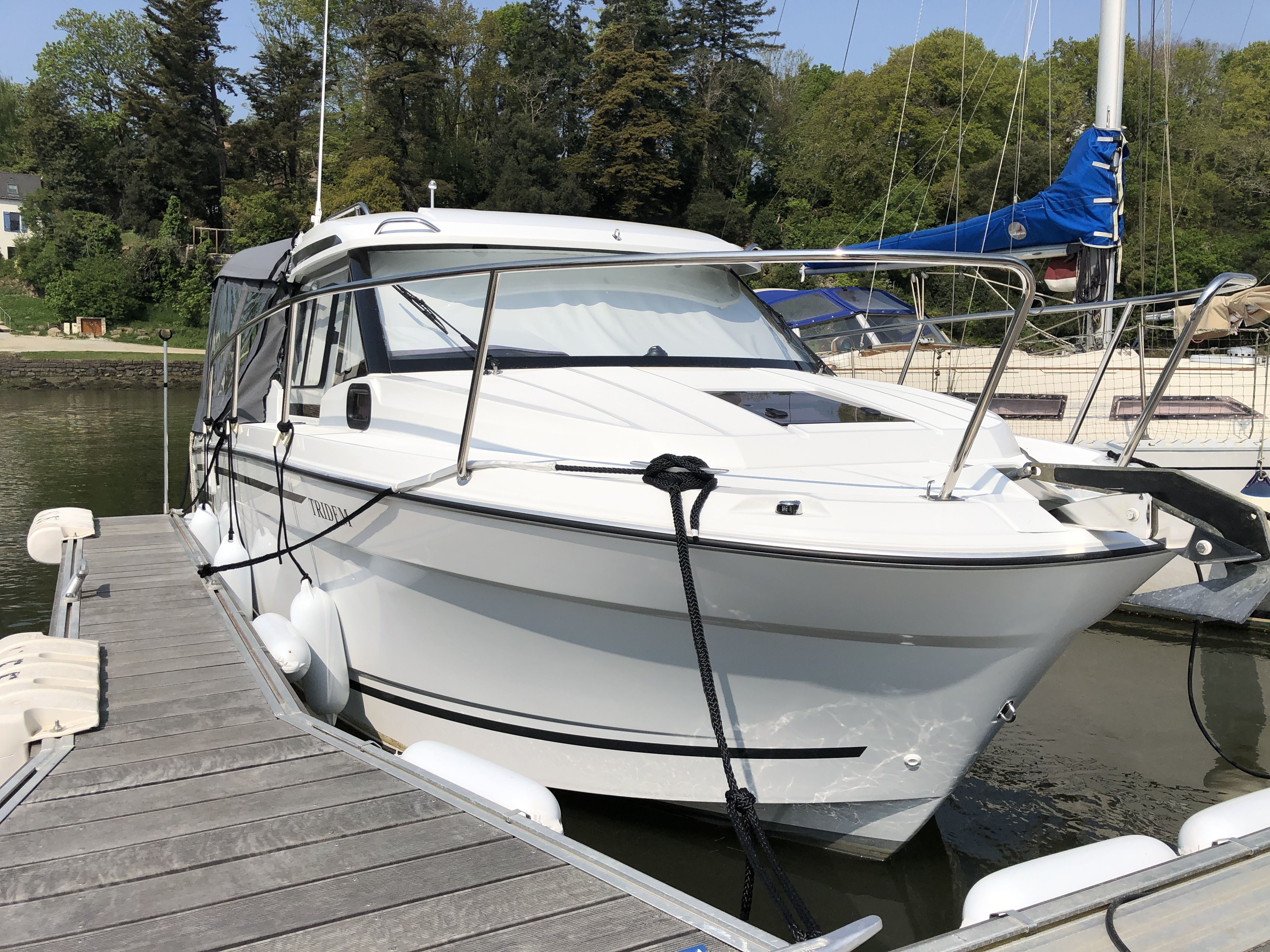 JEANNEAU MERRY FISHER 795 S2