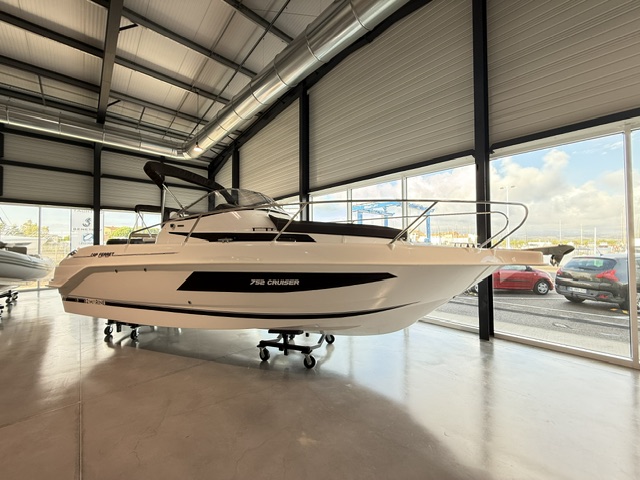 B2 MARINE CAP FERRET 752 CRUISER Serie 2