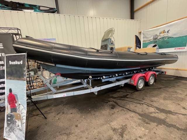BOMBARD SUNRIDER 700