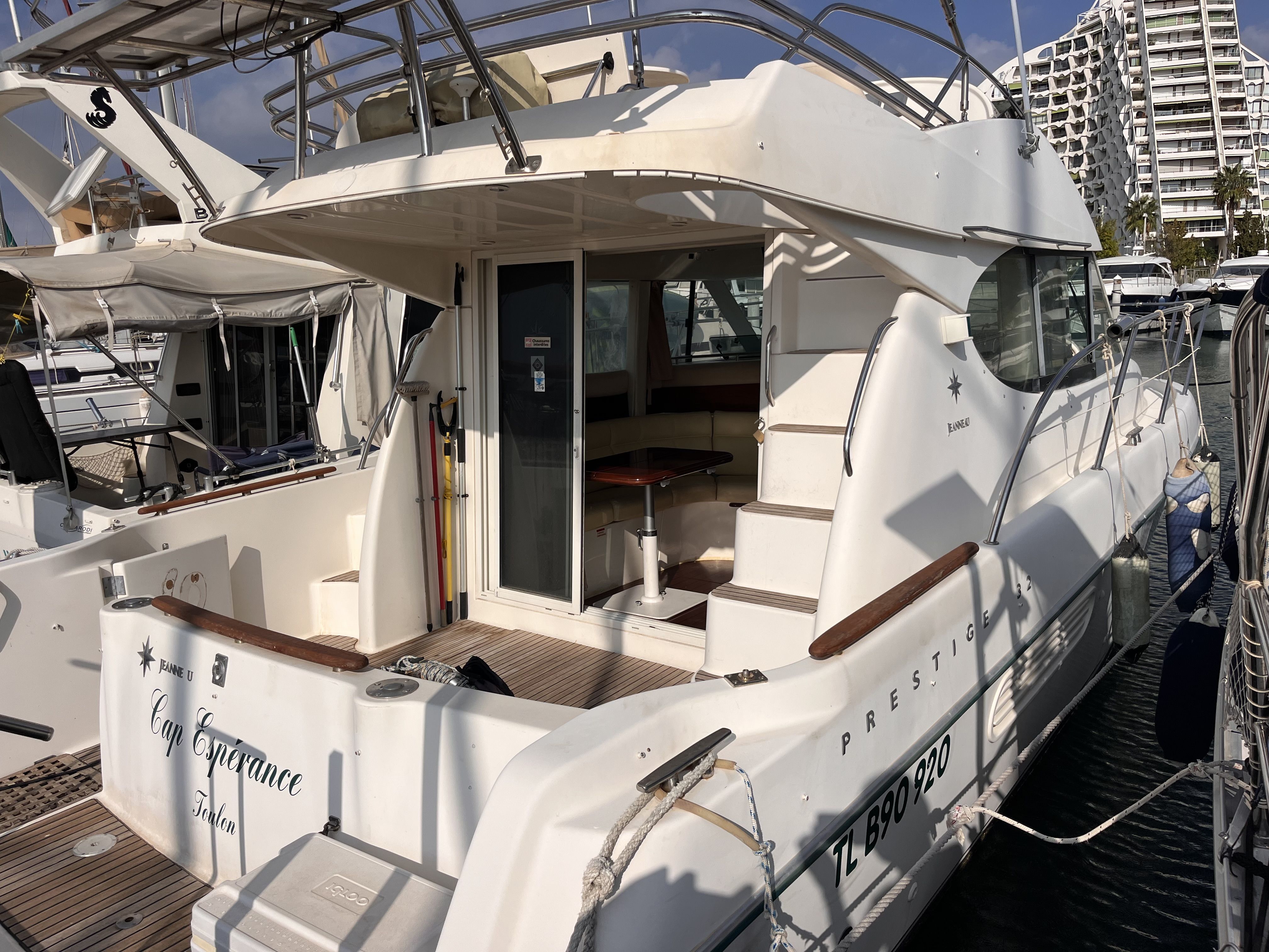JEANNEAU prestige 32 fly