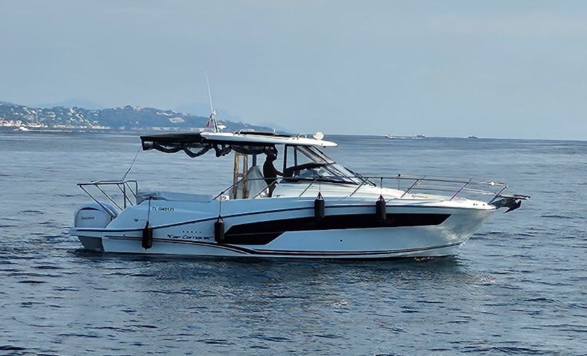 JEANNEAU CAP CAMARAT 10.5 WA SERIE 2