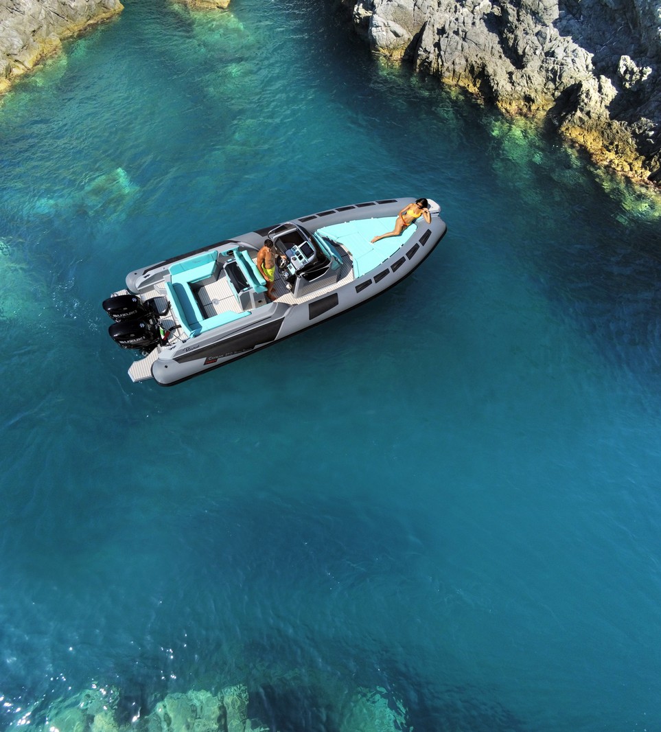 RANIERI CAYMAN 27 SPORT TOURING