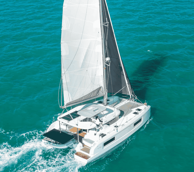 LAGOON 38