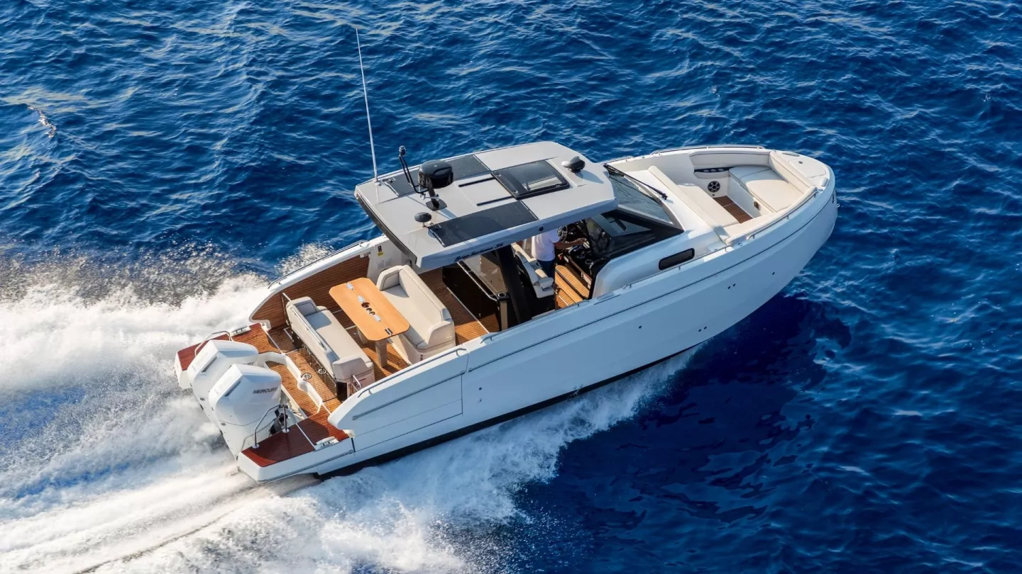 BENETEAU GRAN TURISMO 35 NEW
