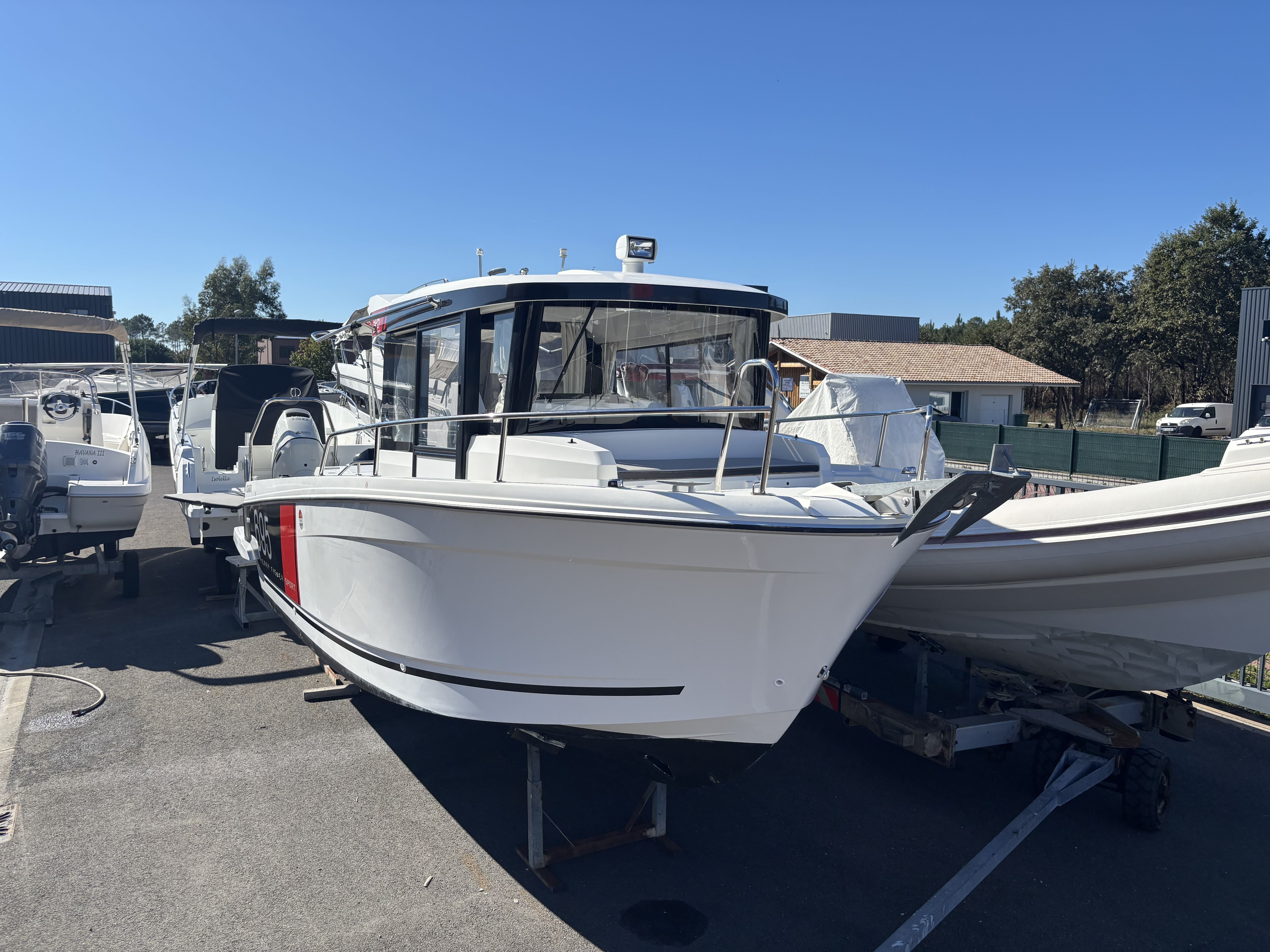 JEANNEAU Merry Fisher 695 Sport Serie 2