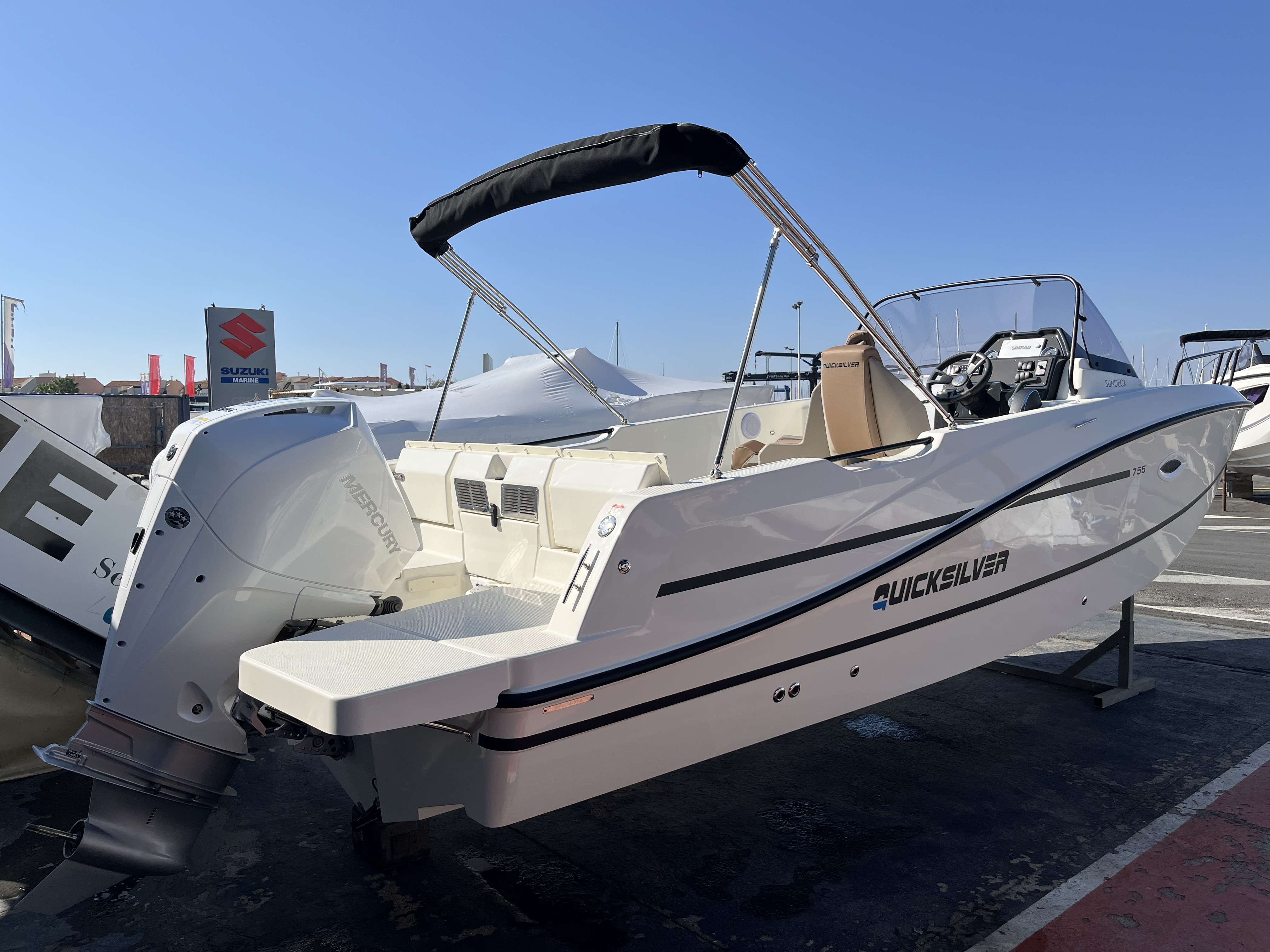 QUICKSILVER Activ 755 Sundeck