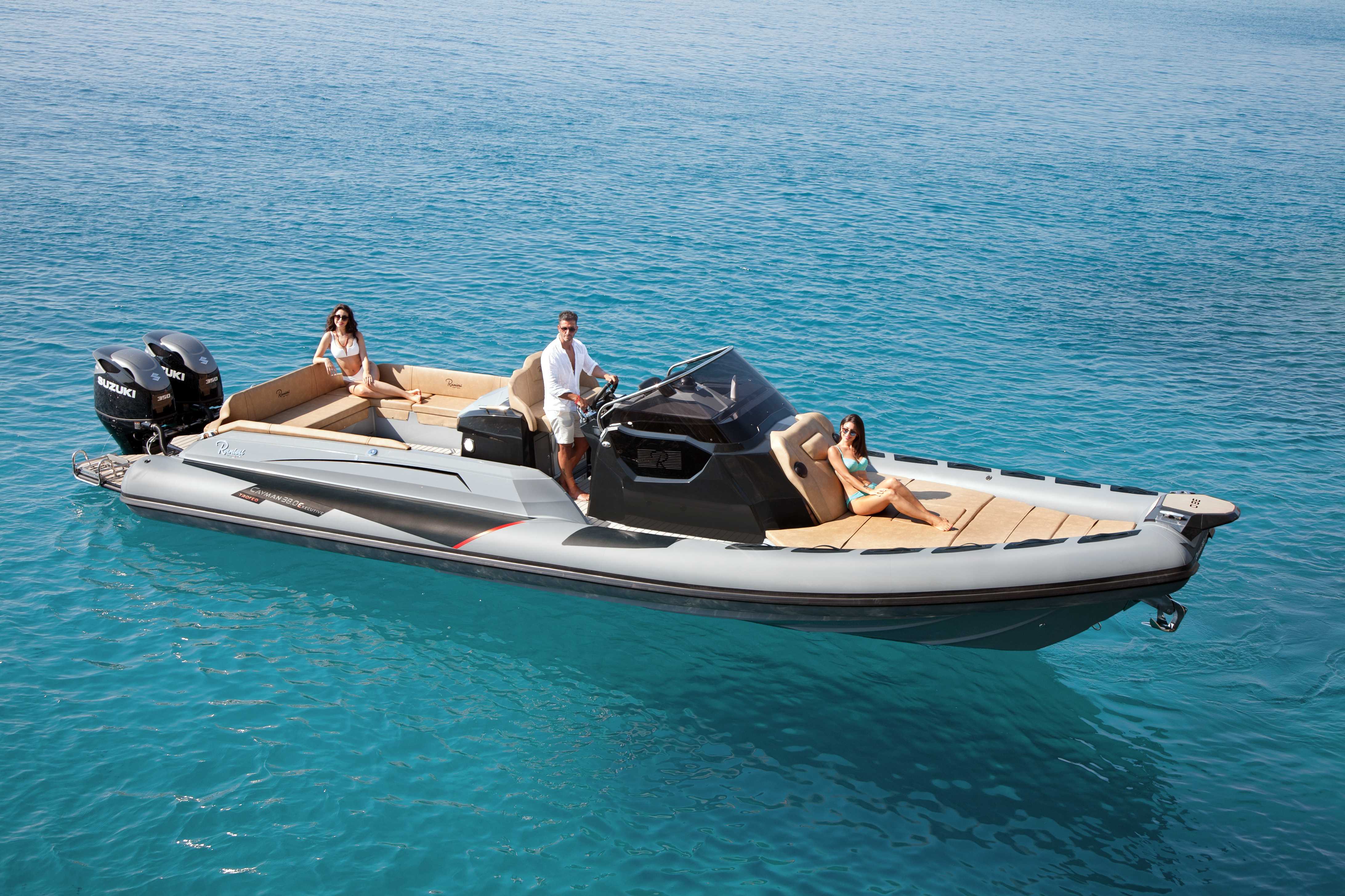 RANIERI Cayman 38.0 Executive