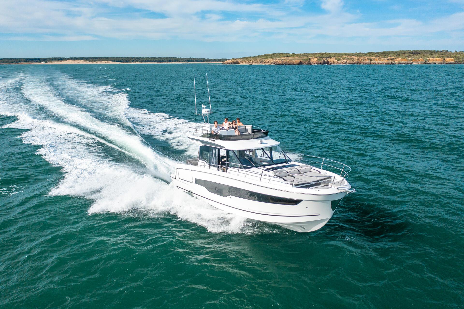 JEANNEAU MERRY FISHER 1295 FLY