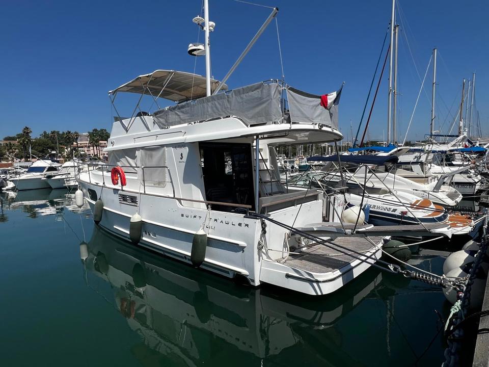BENETEAU SWIFT TRAWLER 44