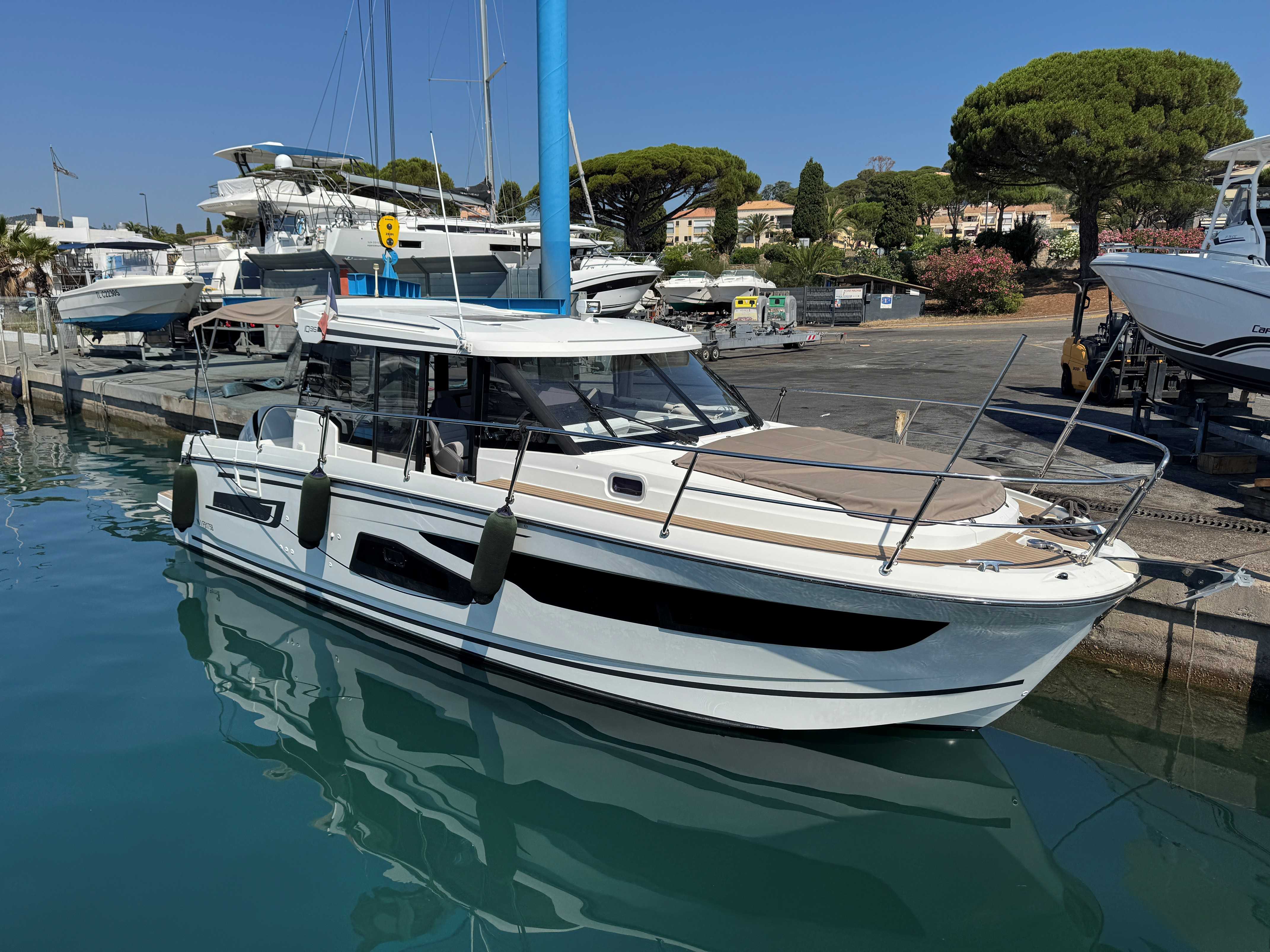 JEANNEAU MERRY FISHER 1095