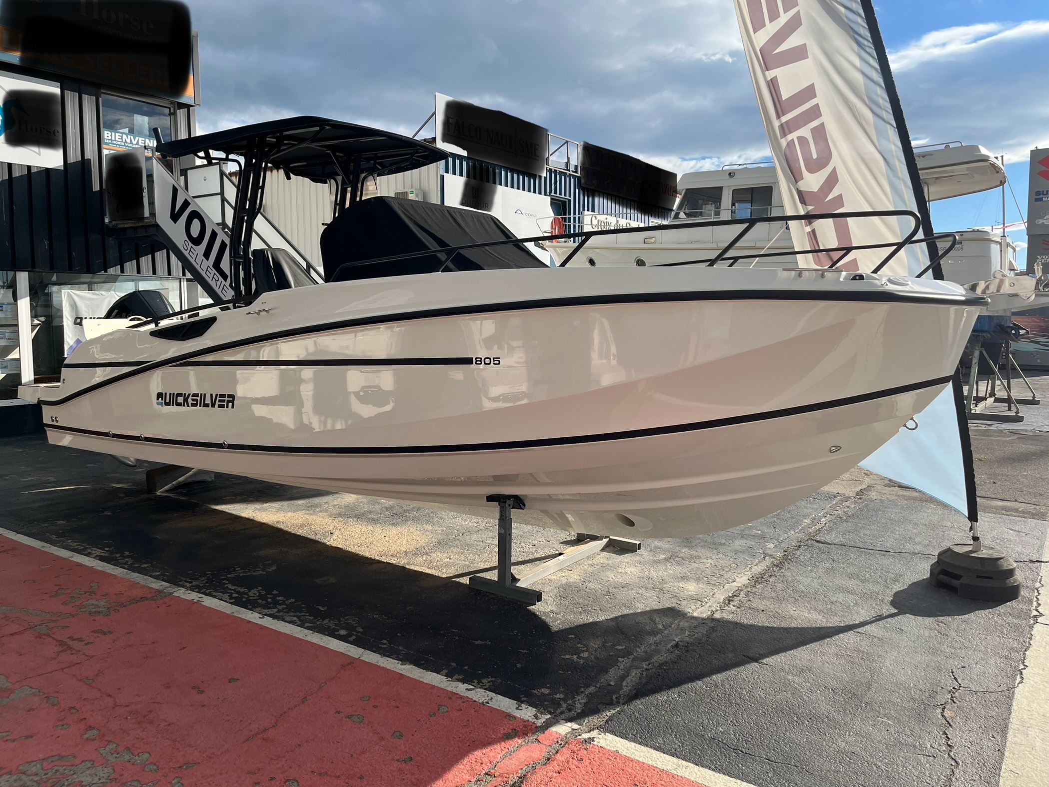 QUICKSILVER Activ 805 Open