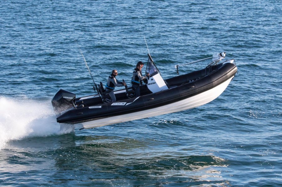 EVOK MARINE EVOK 25 FISHING