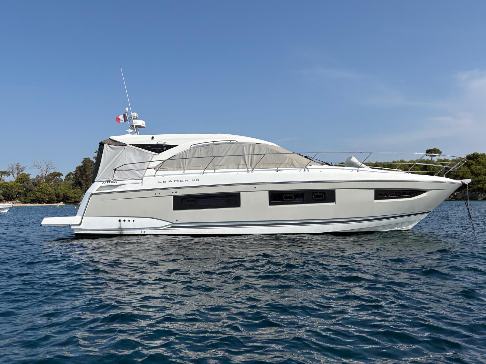 JEANNEAU LEADER 46