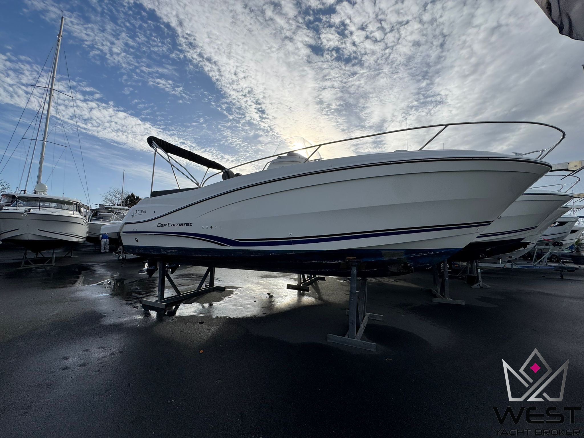 JEANNEAU CAP CAMARAT 9.0 CC