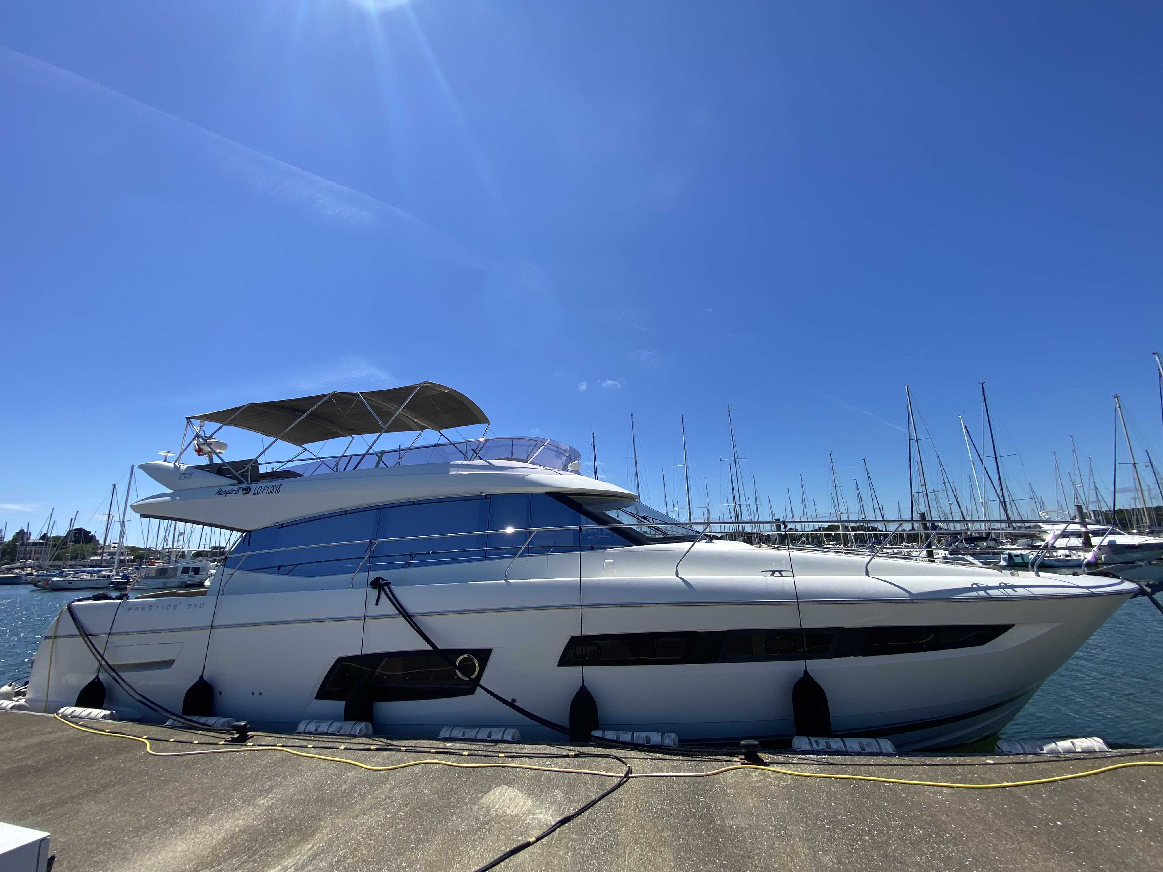 PRESTIGE 550 FLY