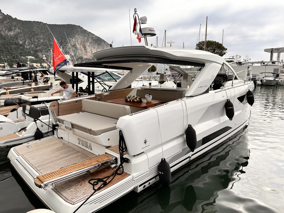 JEANNEAU DB 43